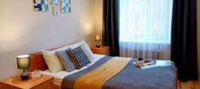 Cozy & Bright 1 bedroom Apartment with Park Nearby - FREE parking, Central Riga, up to 5 guests